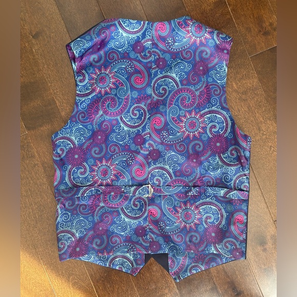 Geoffrey Beene Suit - Picture 9 of 12